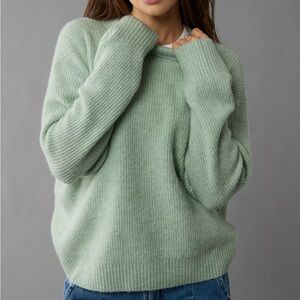 LAST DAY 2/9 | NWOT AE Whoa So Soft Crew Neck Sweater